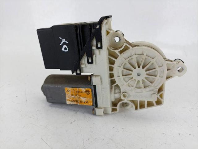 VAG 1C0959812A Motor del elevalunas de la puerta trasera derecha comprar Barcelona