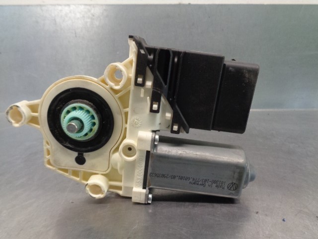 1C0959812A VAG Motor del elevalunas de la puerta trasera derecha comprar Madrid