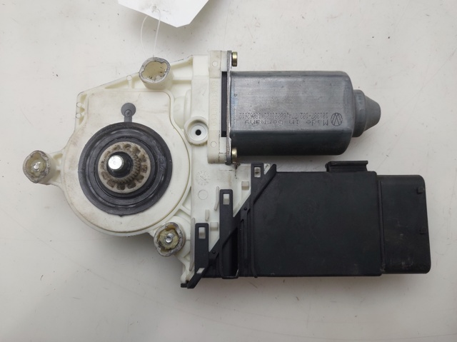 VAG 1C1959801A Motor del elevalunas de la puerta delantera izquierda  disponible Valladolid