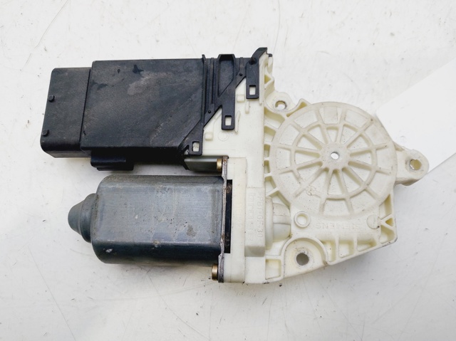 1C1959802A Motor del elevalunas de la puerta delantera derecha comprar Girona