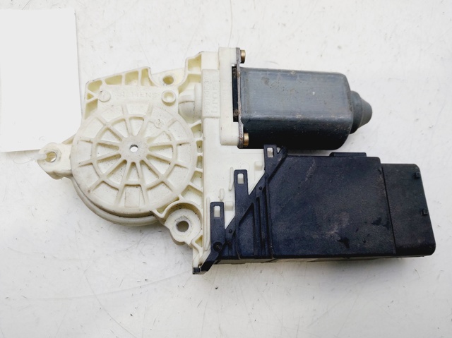 1C1959802A Motor del elevalunas de la puerta delantera derecha  en stock Granada