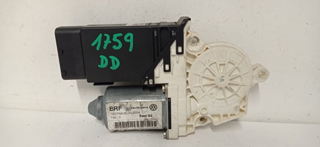 1C1959802A Motor del elevalunas de la puerta delantera derecha  disponible Utrera