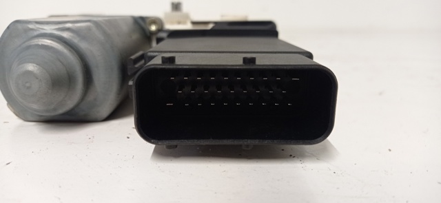 1C1959802A VAG Motor del elevalunas de la puerta delantera derecha comprar Bilbao
