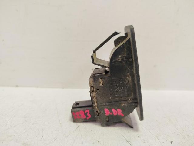 VAG 1F0959527 Módulo de control del elevalunas trasero derecho  en stock Salamanca