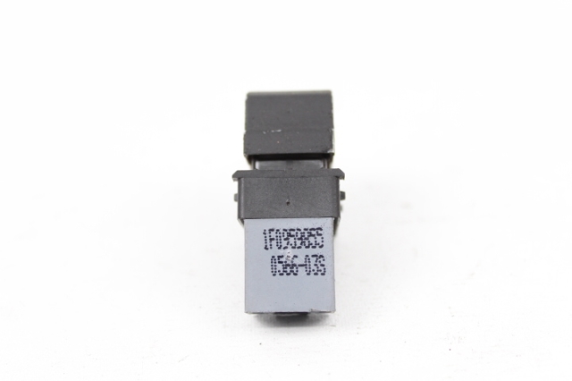 1F0959855 Botón de encendido del motor del elevalunas delantero derecho  comprar en Zaragoza
