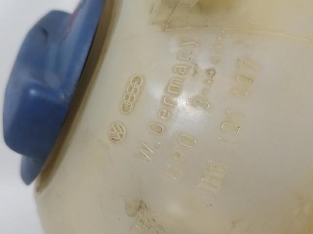 Botella de refrigeración Volkswagen Polo 2 86C