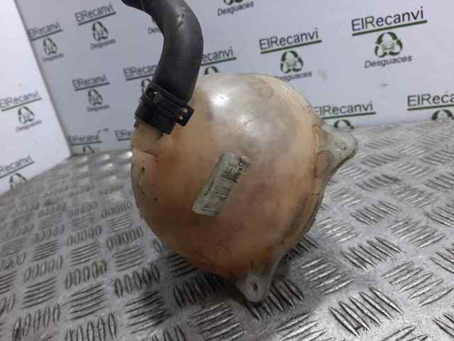 Botella de refrigeración Volkswagen Polo 2 86C