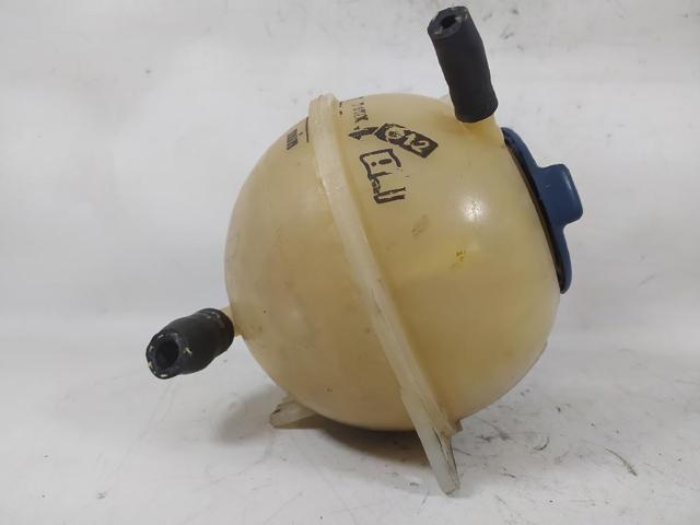 Botella de refrigeración Volkswagen Polo 2 86C