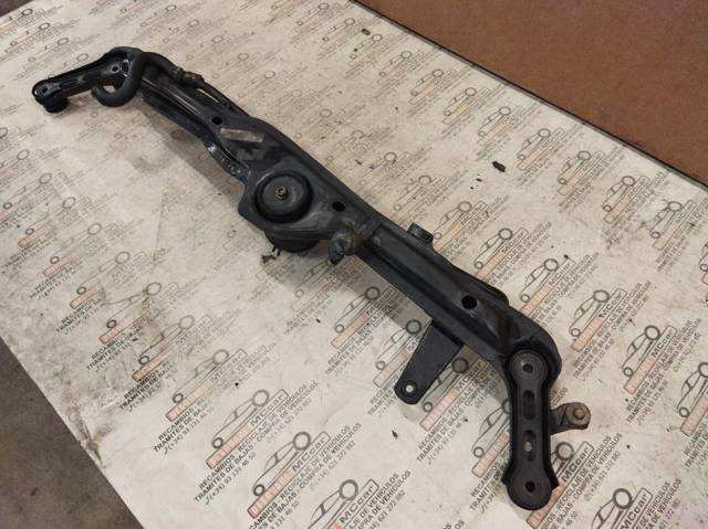 VAG 1H0199625 Soporte de motor derecho  en stock Salamanca