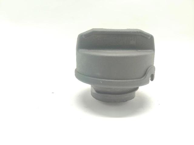 Tapa (tapón) del depósito de combustible Volkswagen Transporter 7HB, 7HJ, 7EB, 7EJ