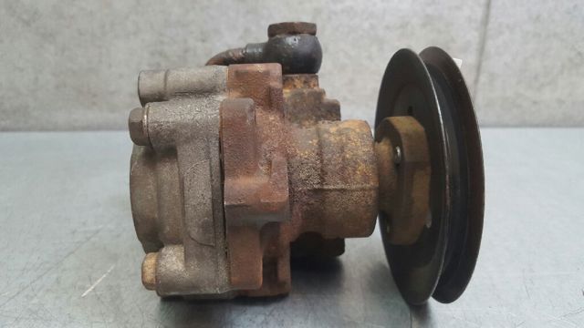 VAG 1H0422155C Bomba de dirección asistida  comprar en Albacete