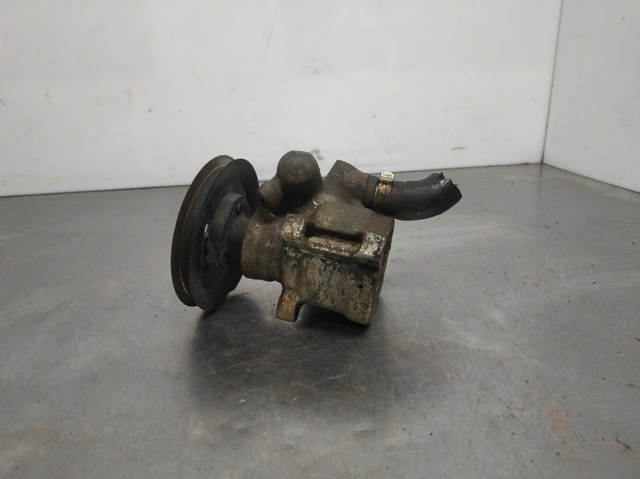1H0422155E Bomba de dirección  en stock Sabadell