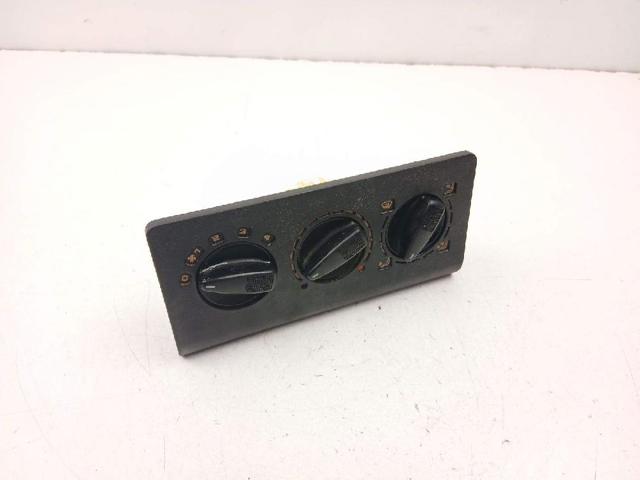 Elemento de control aire acondicionado Volkswagen Golf III familiar comprar en España