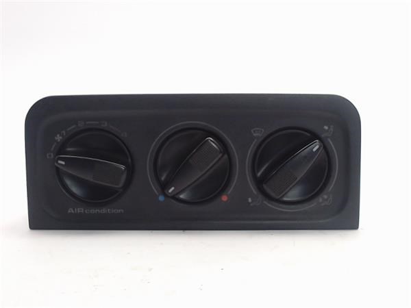 1H0820045 VAG