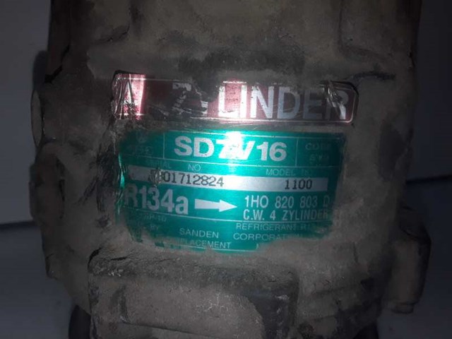 Compresor de aire acondicionado Volkswagen Polo 3 6N2