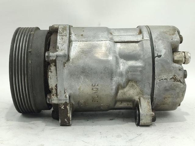 Compresor de aire acondicionado Volkswagen Polo 3 6N2