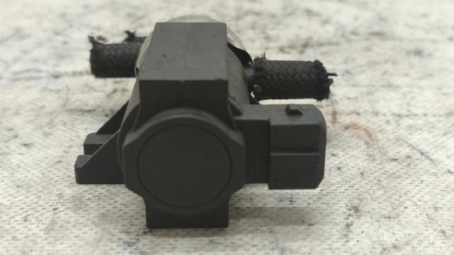 1H0906627 Válvula solenoide de control de presión de sobrealimentación  disponible Burgos