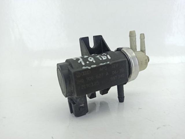 1H0906627A Válvula solenoide de control de presión de sobrealimentación  en stock Granada