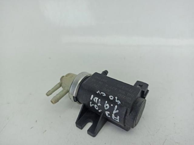 1H0906627A Válvula solenoide de control de presión de sobrealimentación  comprar en Zaragoza