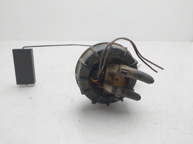 Aforador de combustible Vento sedán (1991-1998) original desde 46,46 €