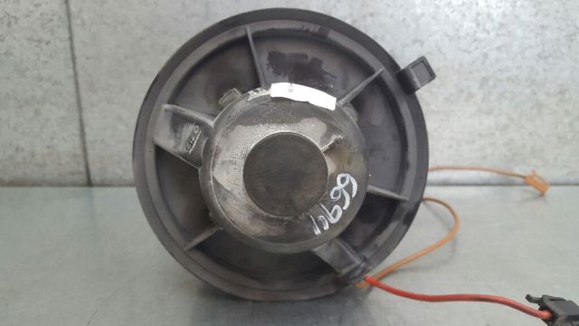 1H1819021 VAG Ventilador habitáculo comprar Bilbao