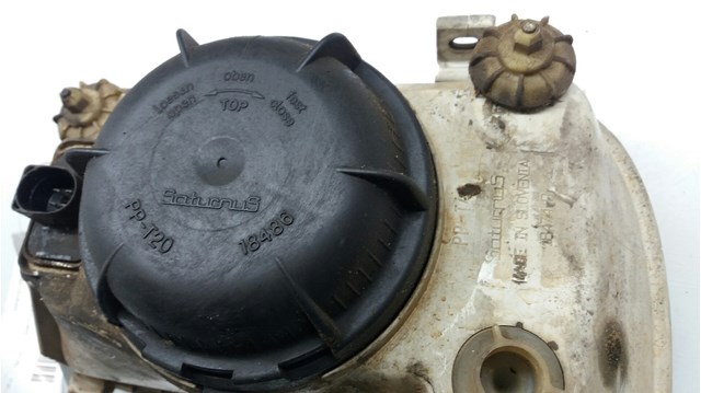 VAG 1H6941018AN Faro derecho  en stock Salamanca