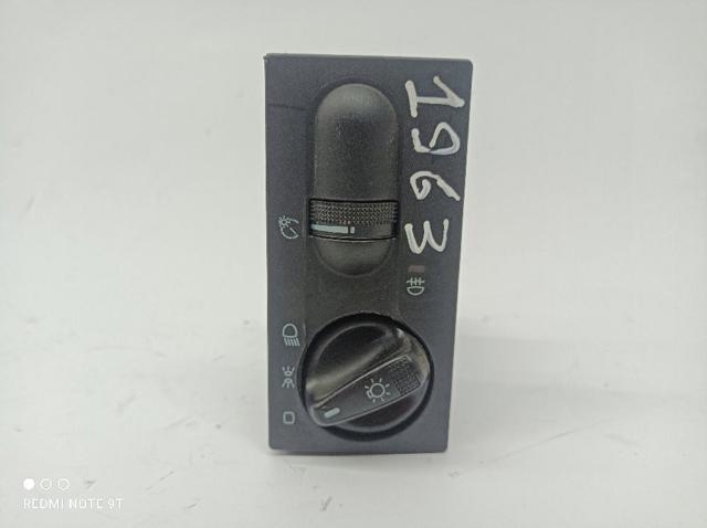VAG 1H6941531A Interruptor de luces en el tablero  disponible Valladolid