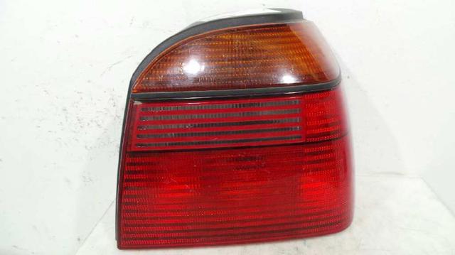 1H6945112 Piloto trasero derecho  en stock Sabadell