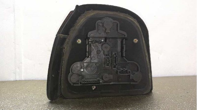 1H6945112B VAG Piloto trasero derecho comprar Alcalá