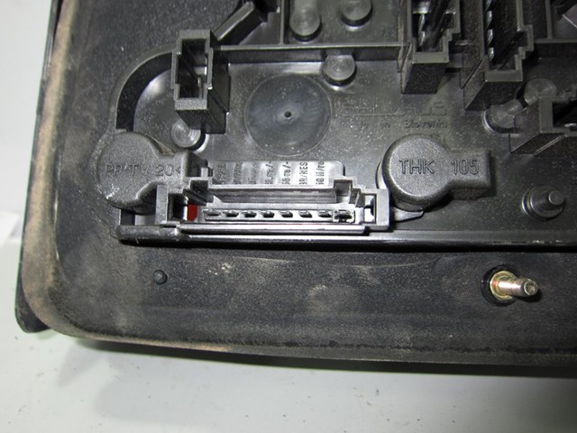 1H6945257 VAG Placa de contacto de luz trasera  en stock Córdoba