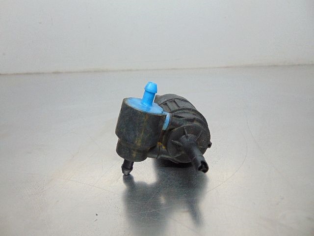 1H6955651 VAG Bomba de agua limpiaparabrisas, delantera  en stock Huelva