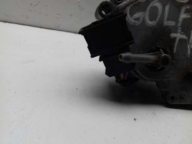 1H6955713A VAG Motor del limpiaparabrisas trasero  disponible Vigo