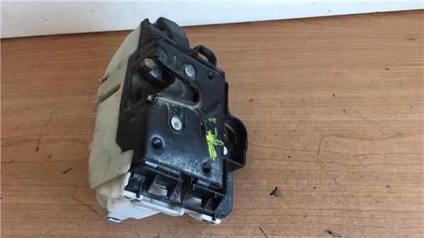 VAG 1HM862154 Cerradura de puerta delantera derecha  comprar en Albacete