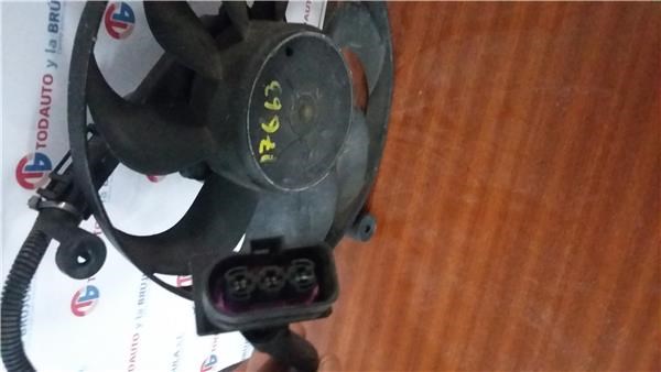 1J0121206D Soporte del motor del ventilador de refrigeración en el difusor  disponible Burgos