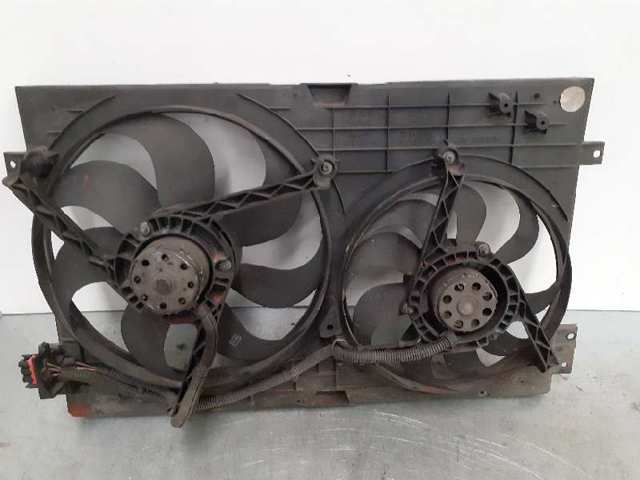 1J0121207M VAG Difusor del radiador de refrigeración  comprar en Jaén