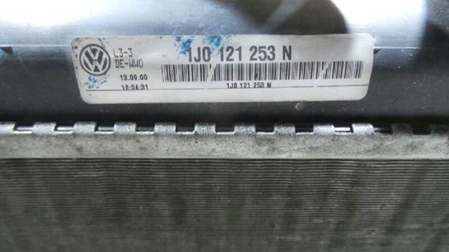 1J0121253 Radiador de refrigeración del motor  disponible Burgos