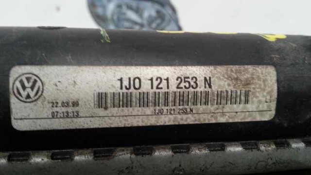 1J0121253N Radiador de refrigeración del motor  disponible Málaga