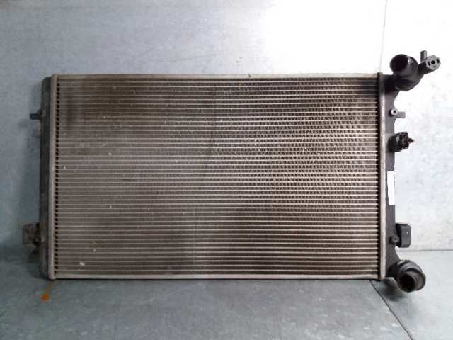 1J0121253P Radiador de refrigeración del motor  comprar en Zaragoza