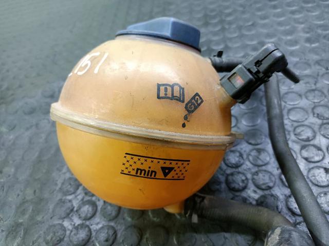 1J0121321B Tapa del depósito de refrigerante  disponible Burgos