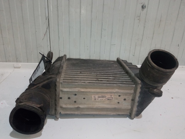 VAG 1J0145803 Intercooler  en stock Terrassa