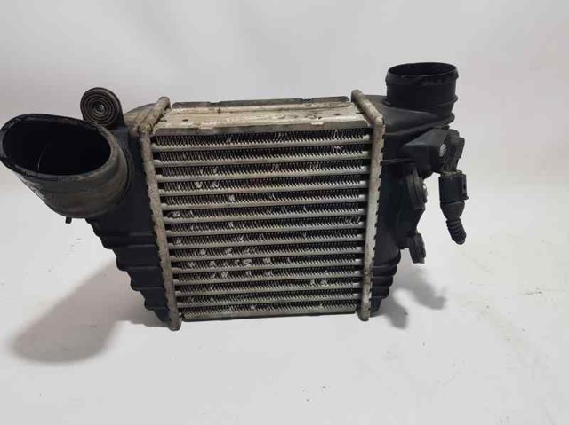 Radiador de aire de admisión 1J0145803A VAG