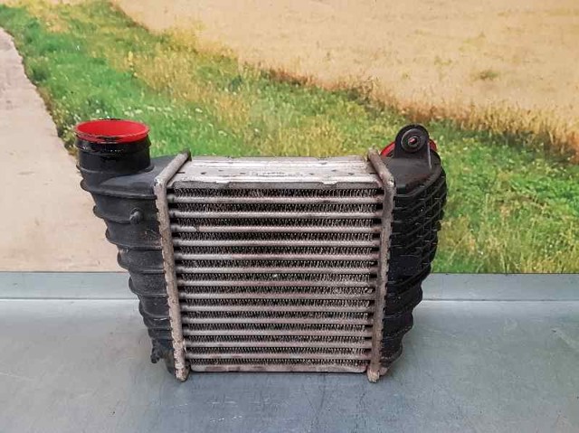 VAG 1J0145803F Intercooler  en stock Terrassa