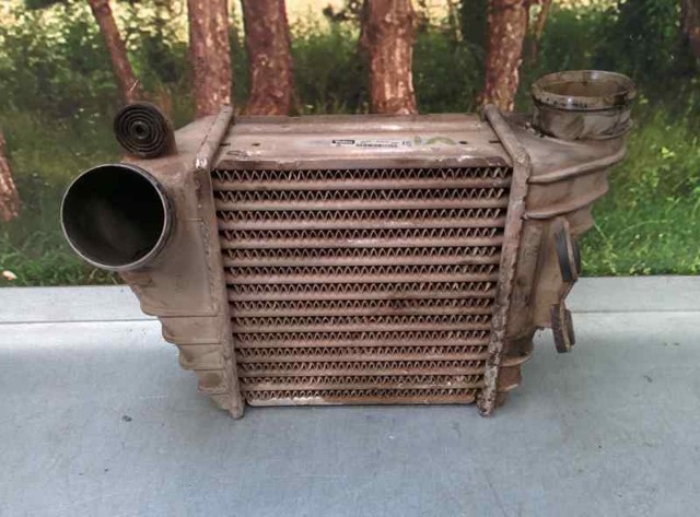 Radiador de aire de admisión 1J0145805 VAG