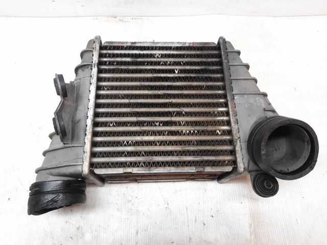 VAG 1J0145805D Intercooler  disponible Valladolid