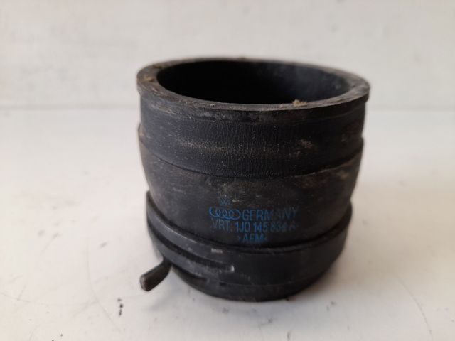 Tubo flexible de aire de sobrealimentación 1J0145834A VAG