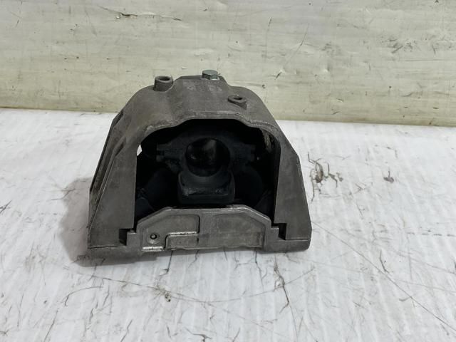 1J0199262BK Soporte de motor derecho  comprar en Zaragoza