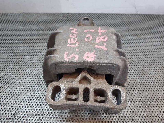 1J0199555AQ Soporte izquierdo del motor  en stock Granada