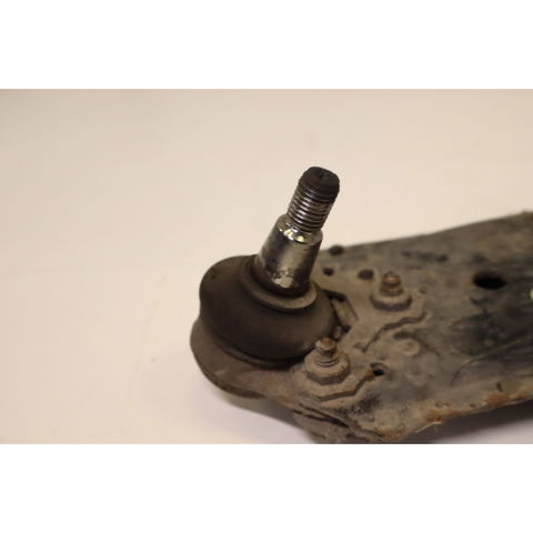 1J0407151A VAG Brazo inferior izquierdo/derecho de suspensión delantera  comprar en Jaén