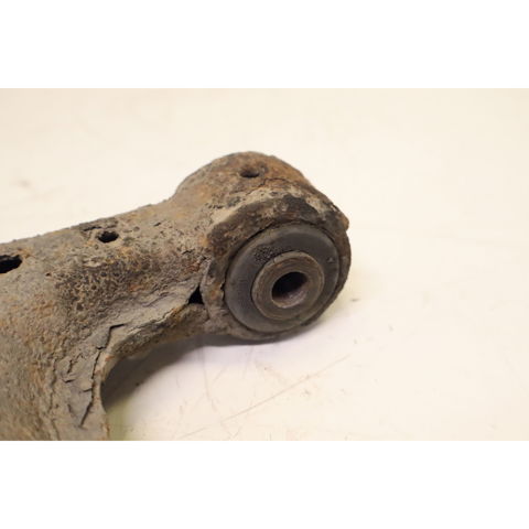 1J0407151A VAG Brazo inferior izquierdo/derecho de suspensión delantera  disponible Ourense