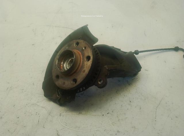 1J0407256AH Mangueta delantera derecha  disponible Málaga
